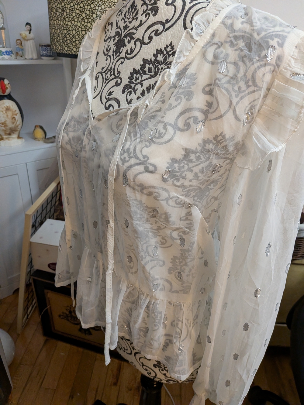 B.O.G Collection NWT Blouse - Picture 3 of 10